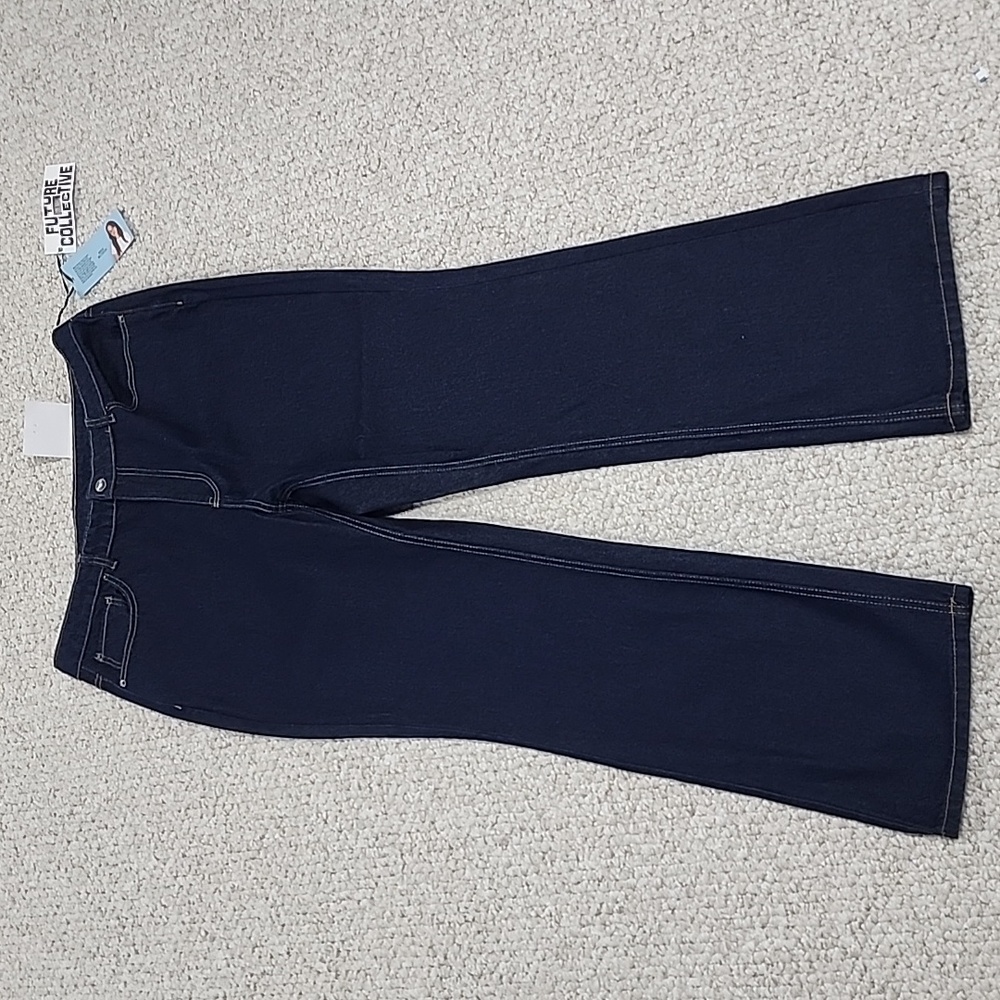 FUTURE COLLECTIVE Flare Jeans - Picture 2 of 15